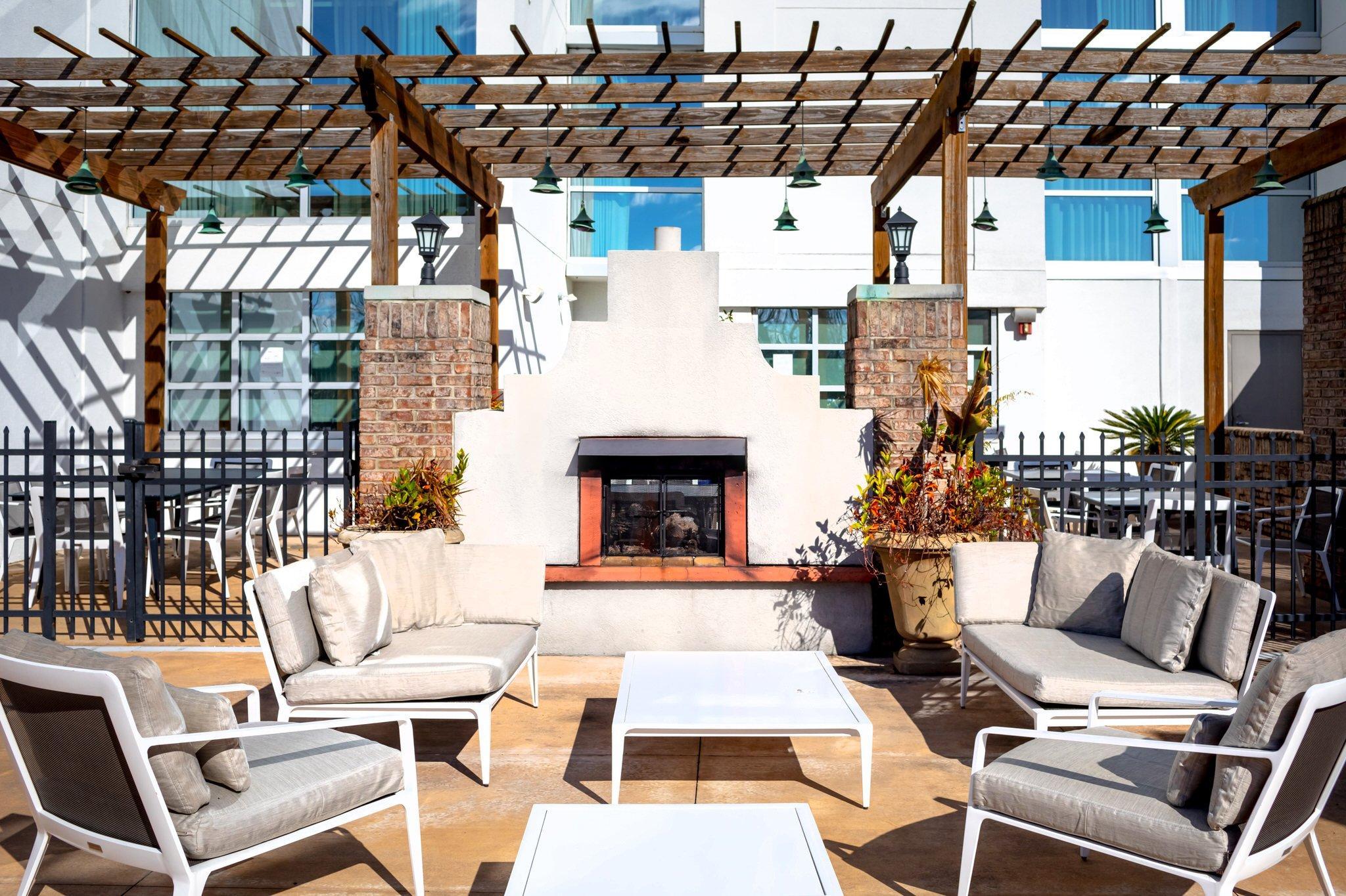 Crowne Plaza Charleston By Ihg Hotel North Charleston Exterior foto